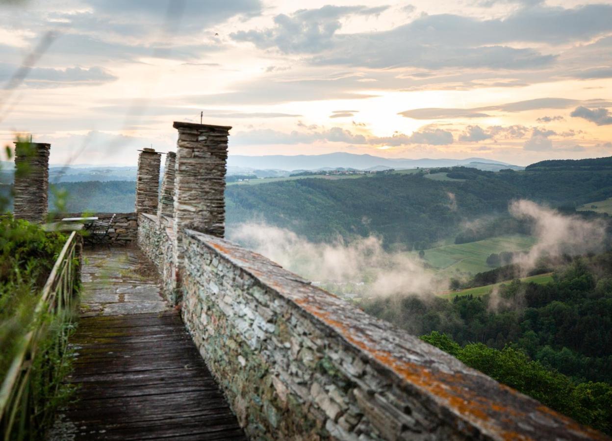 Burg Bernstein Otel Dış mekan fotoğraf