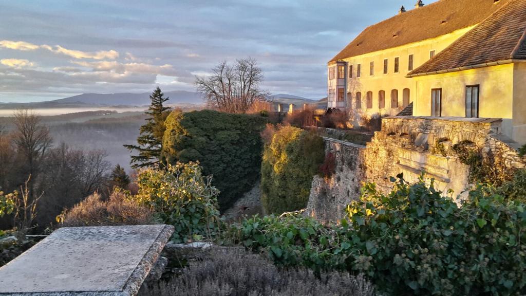 Burg Bernstein Otel Dış mekan fotoğraf
